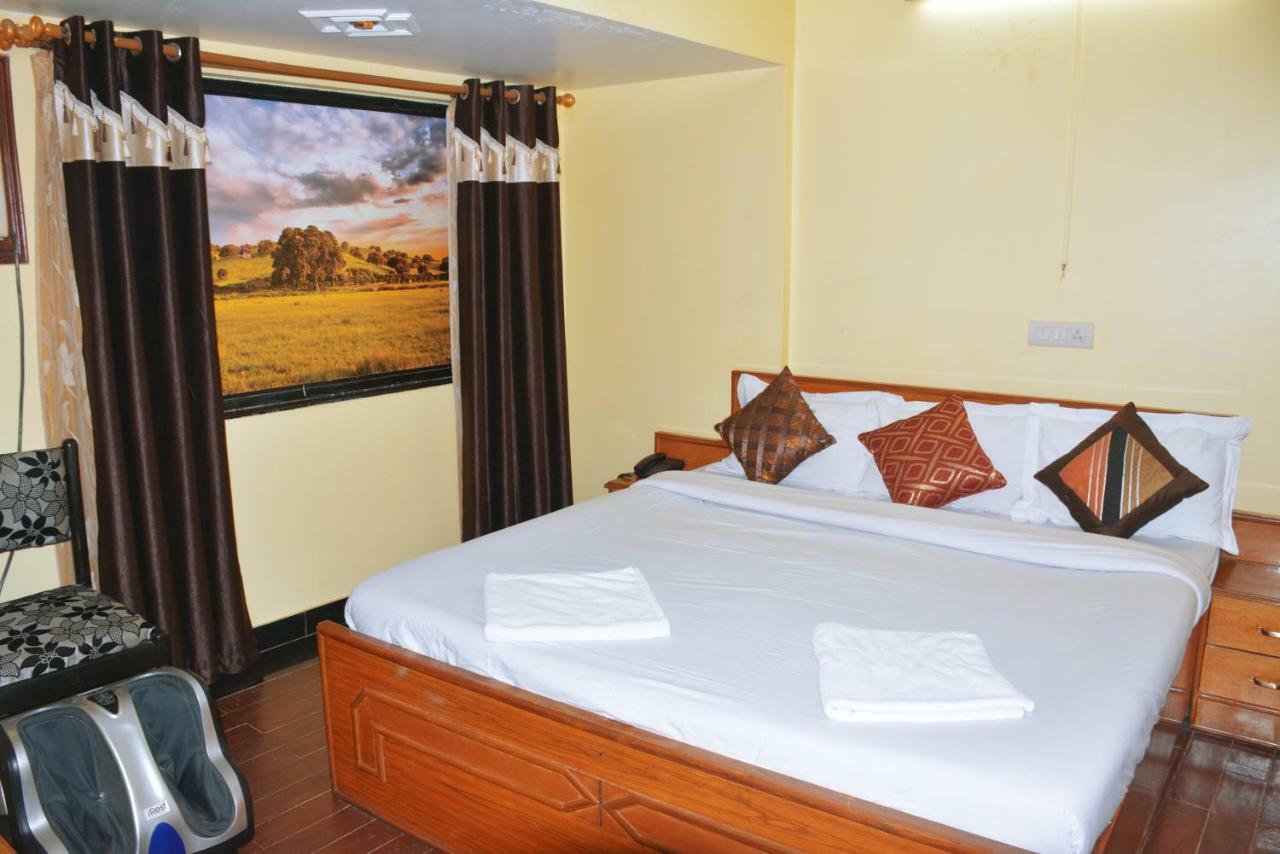 โฮเทล ราชฮานส์ อินเตอร์แนชันแนล Hotel ภาคัลปูร์ ภายนอก รูปภาพ